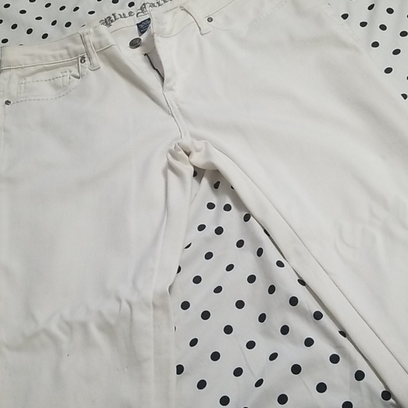 Ivory color Jean's size womans 13/14 - Picture 2 of 4